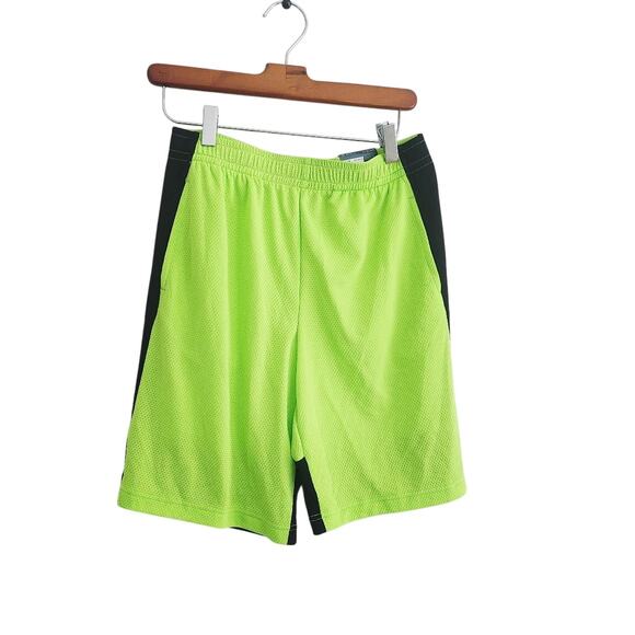 14/16 New Tek gear shorts - Picture 1 of 2